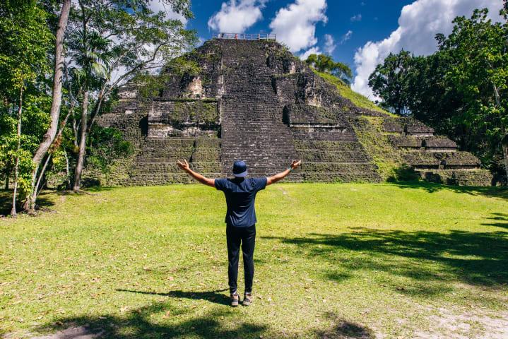 Ganztägige Tour zum Tikal Nationalpark thumbnail