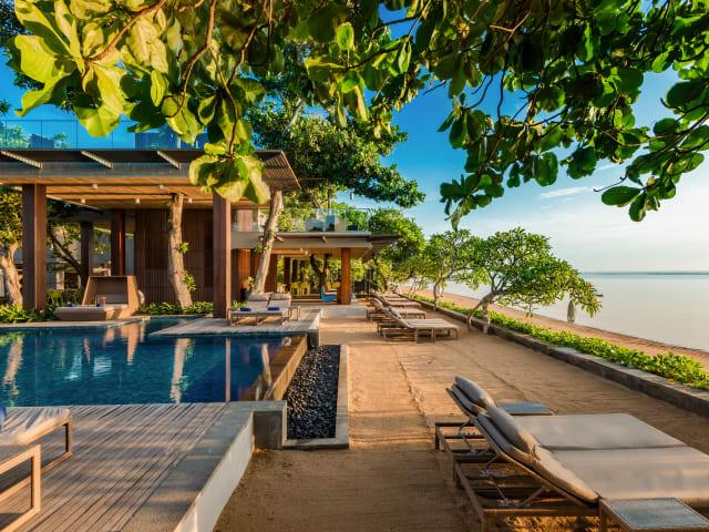 Maya Sanur Resort & Spa thumbnail