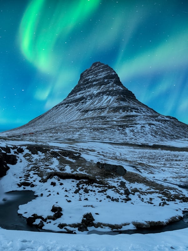 Island im Polarlicht